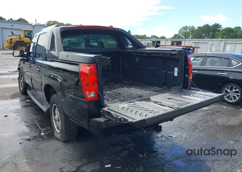 2003 Cadillac Escalade Ext Standard z USA, uszkodzony, nr VIN 3GYEK63N53G332472